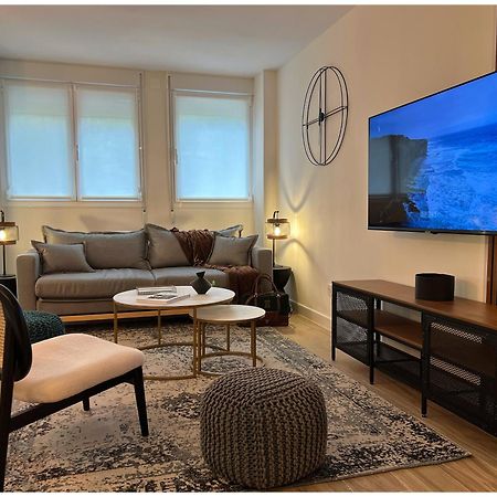 Elegance Lifestyle - Parking Gratuito! Apartment Сан Себастиан Екстериор снимка