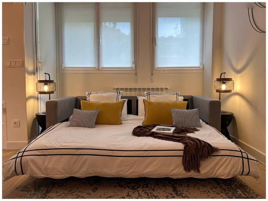 Elegance Lifestyle - Parking Gratuito! Apartment Сан Себастиан Екстериор снимка