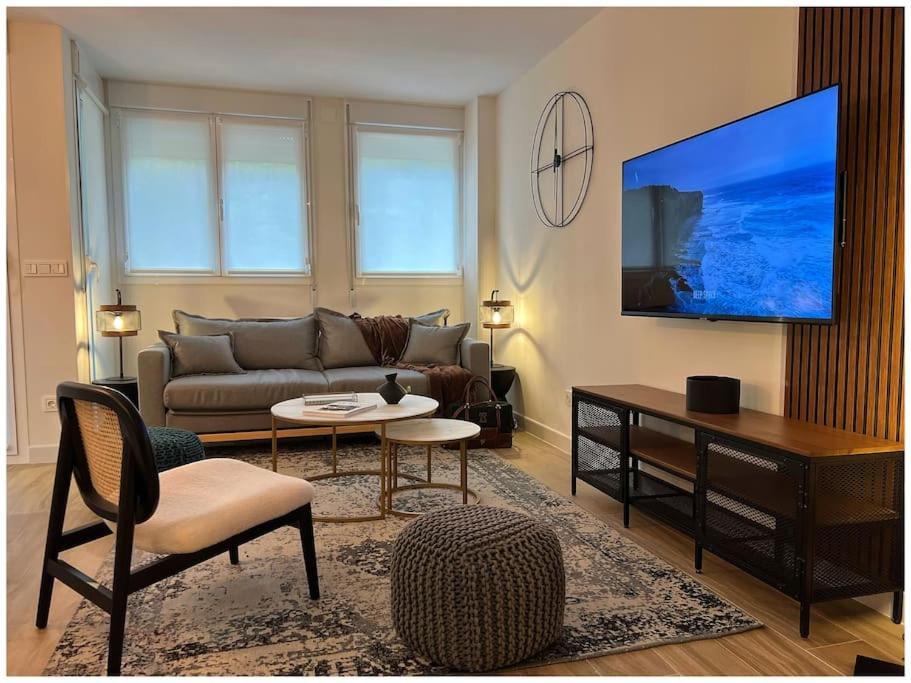 Elegance Lifestyle - Parking Gratuito! Apartment Сан Себастиан Екстериор снимка