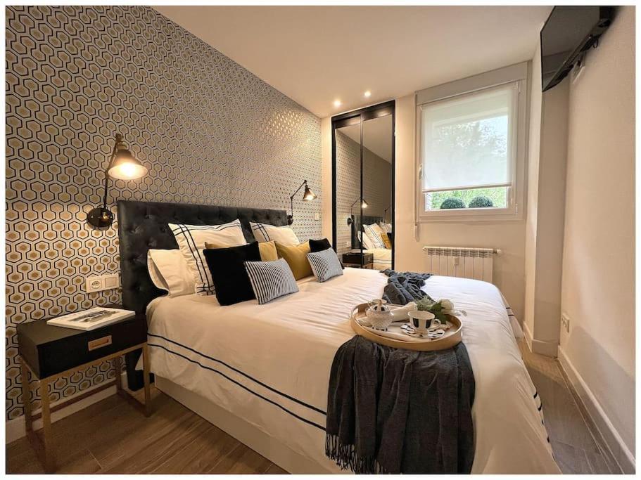 Elegance Lifestyle - Parking Gratuito! Apartment Сан Себастиан Екстериор снимка